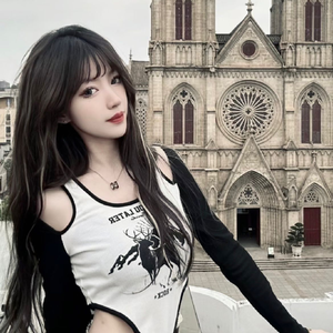 一级黄色女人深喉灌肠直播大秀
